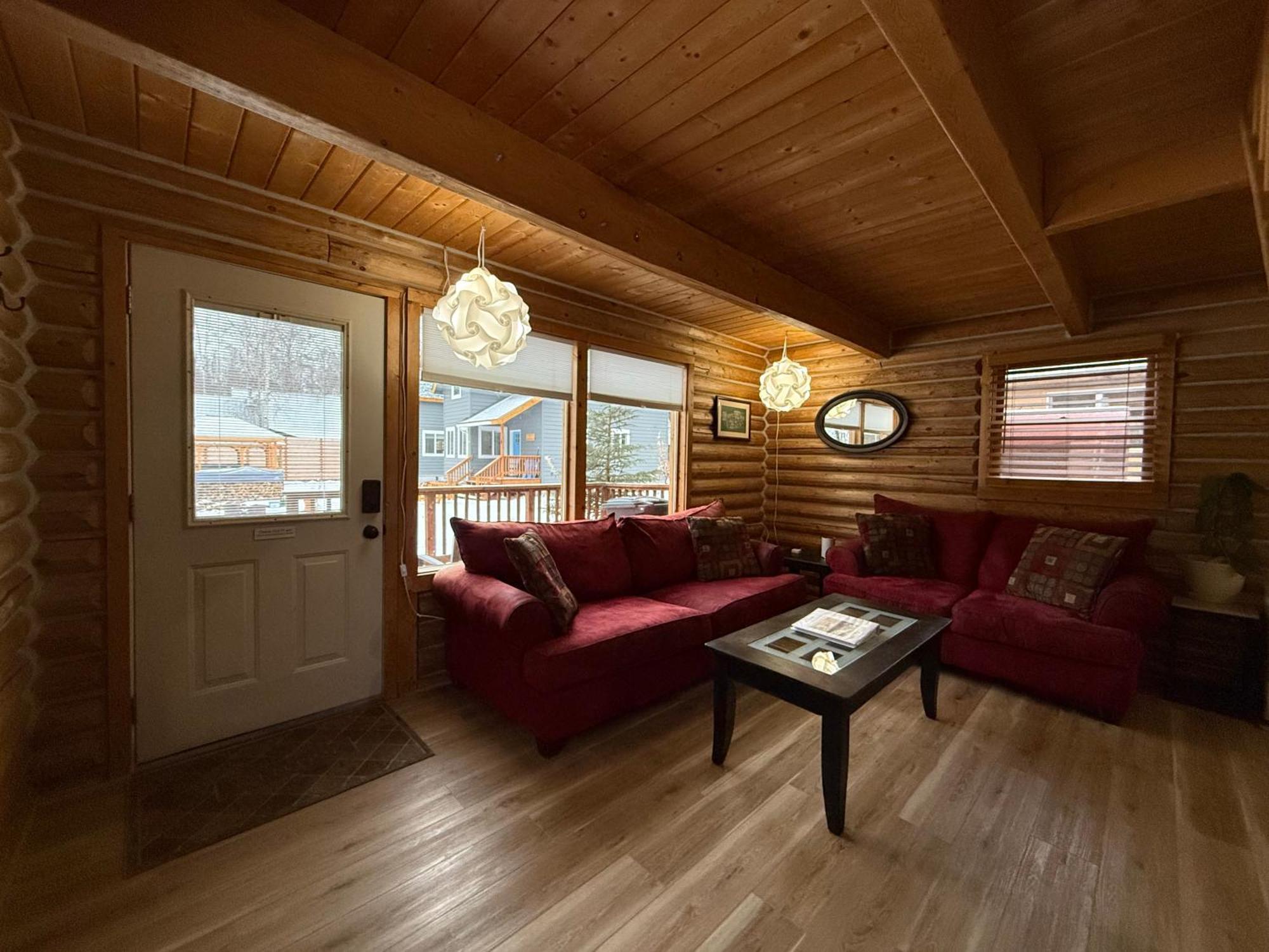 Talkeetna Log Cabin With Hot Tub Unit 2 Extérieur photo